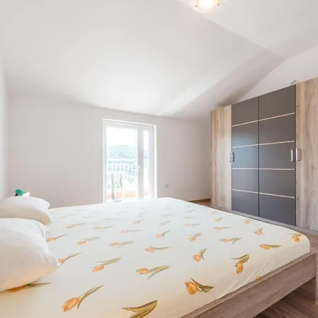 Lucija - Three Bedroom With Terrace And Sea View *